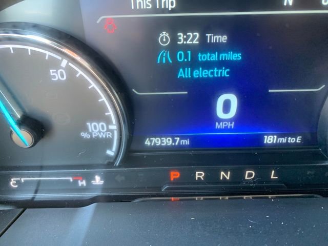 Used 2024 Ford Maverick Lariat w/ Black Appearance Package FWD image 17