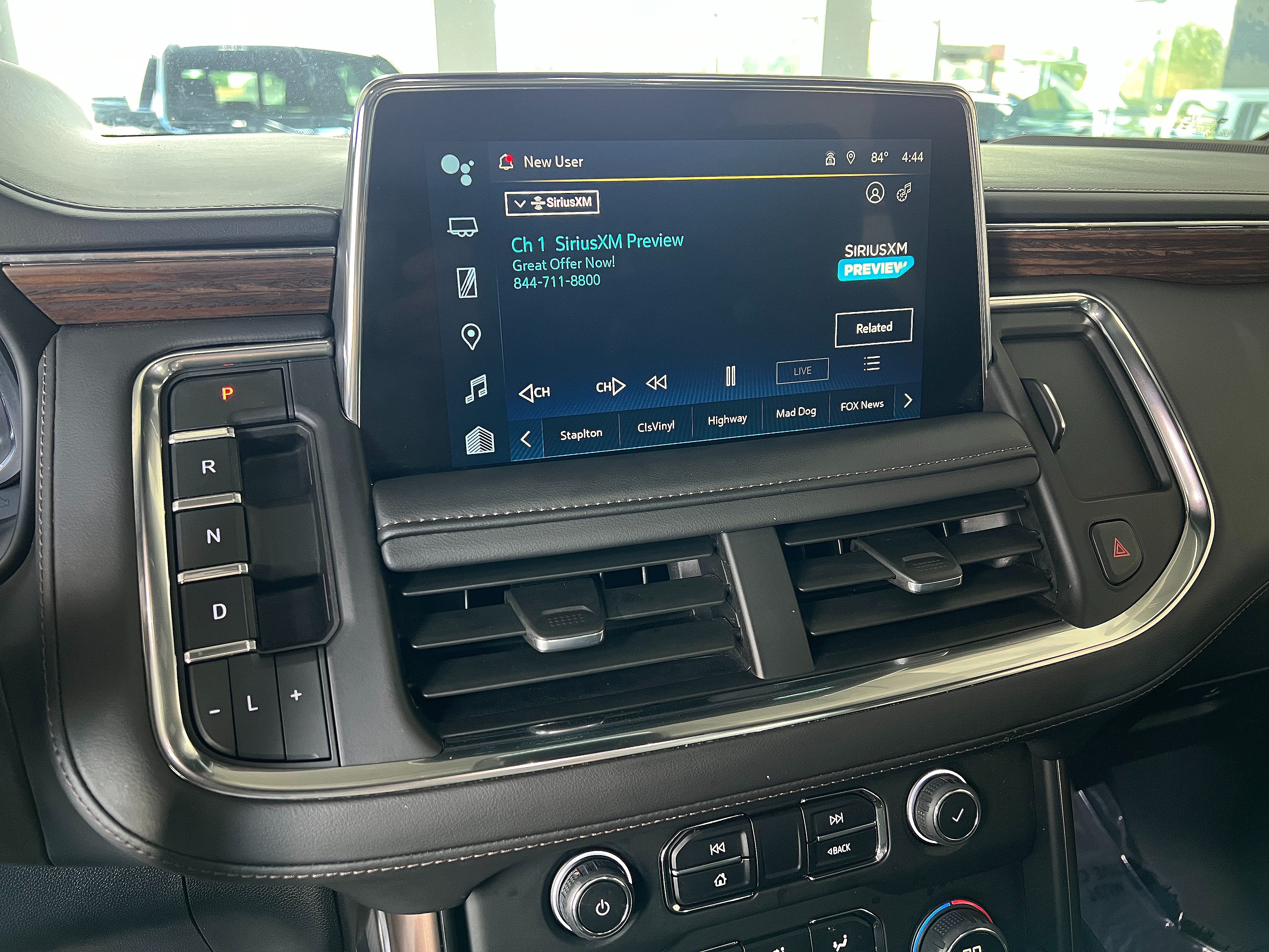Used 2023 Chevrolet Tahoe High Country AWD/4WD image 15