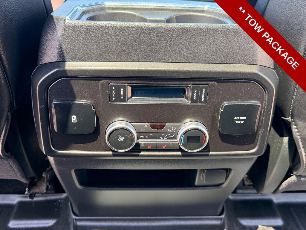 Used 2018 Ford Expedition Limited w/ Equipment Group 301A AWD/4WD image 21
