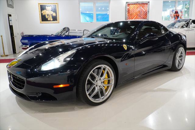 Used 2012 Ferrari California image 6