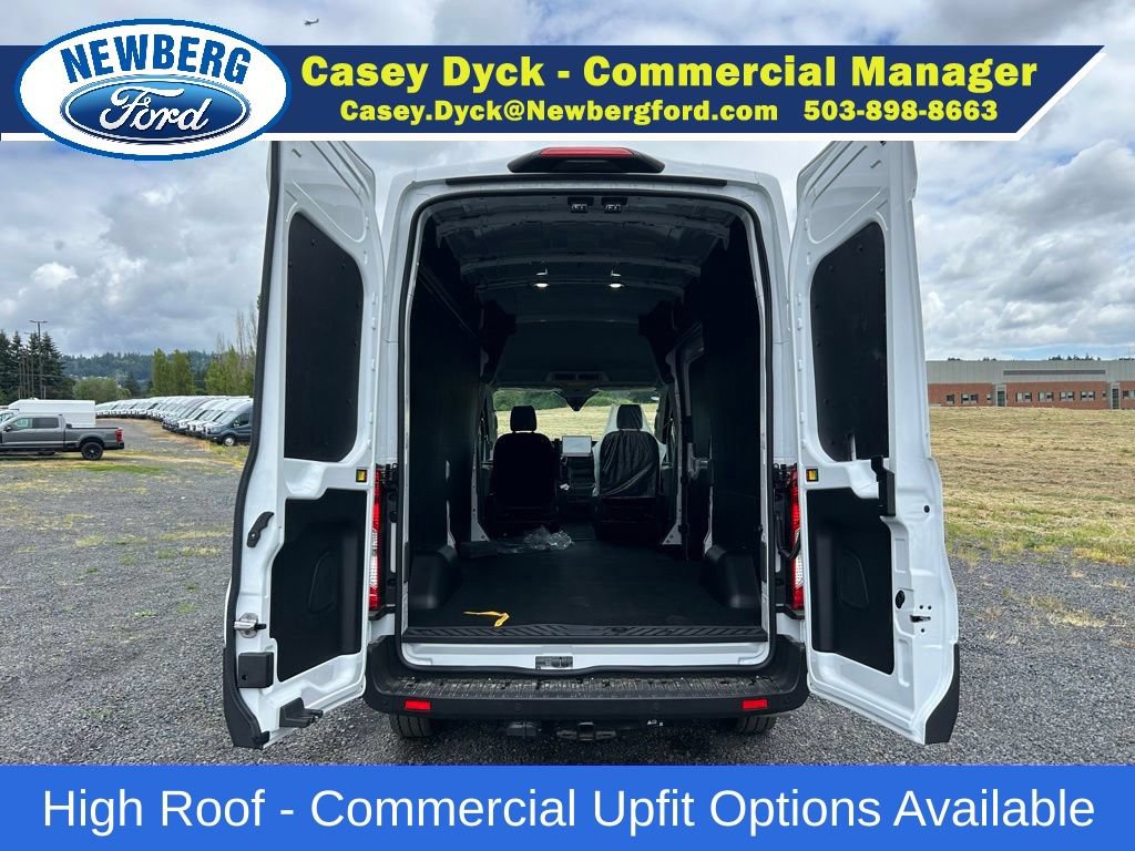 New 2026 Ford Transit 250 148 High Roof w/ Load Area Protection Package RWD image 4