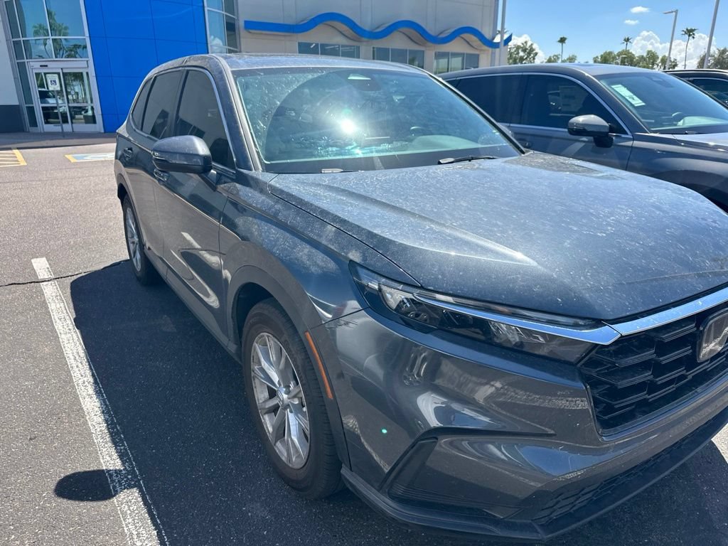 Used 2023 Honda CR-V EX image 3