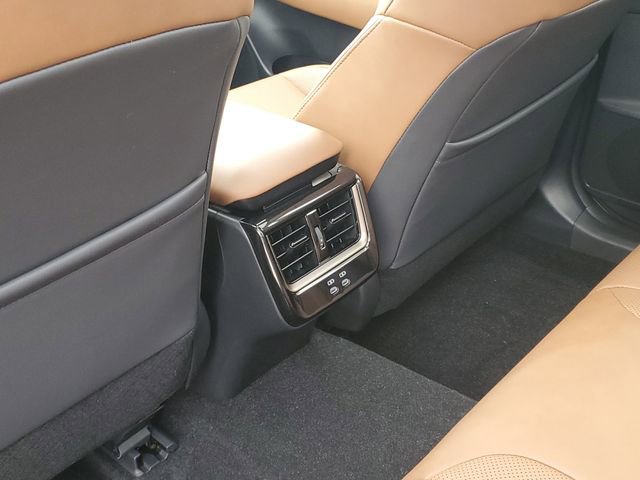 New 2026 Toyota Crown Signia image 30