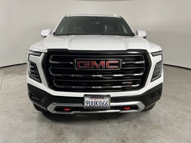Used 2025 GMC Yukon AT4 Ultimate AWD/4WD image 3