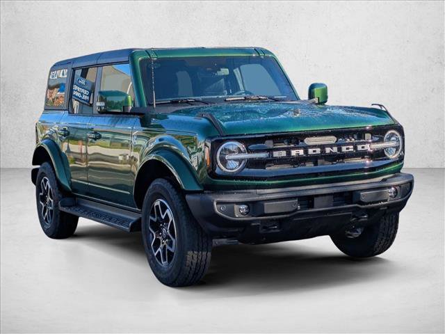 New 2025 Ford Bronco Outer Banks image 6