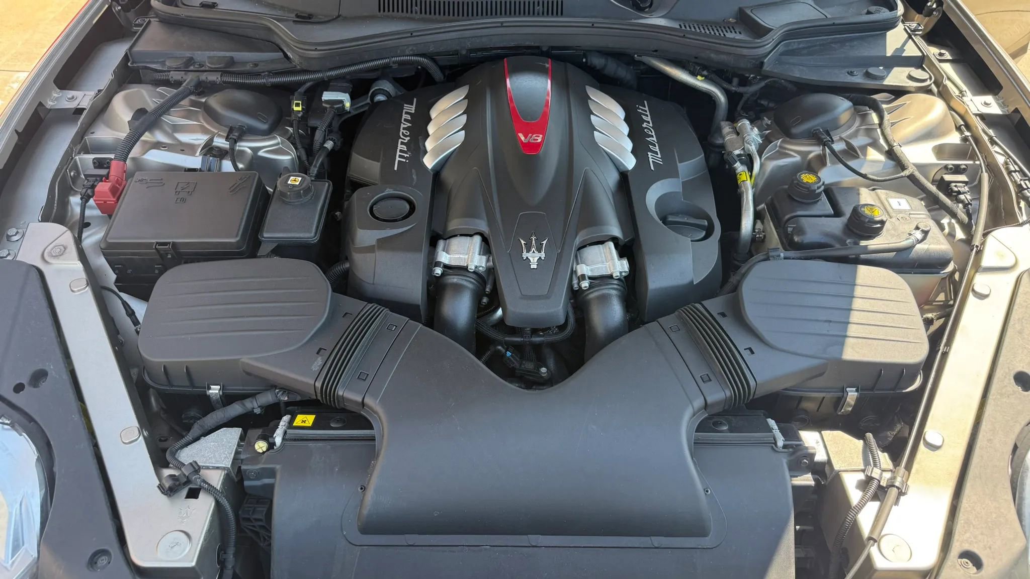 Used 2015 Maserati Quattroporte GTS image 48