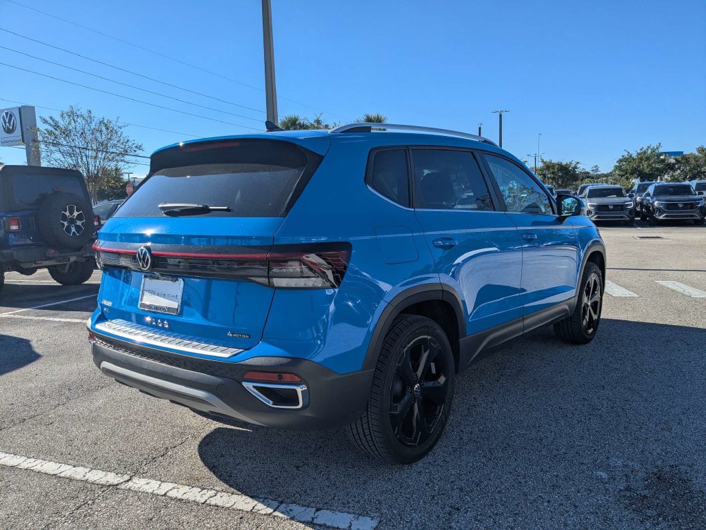 Used 2026 Volkswagen Taos SEL AWD/4WD image 5