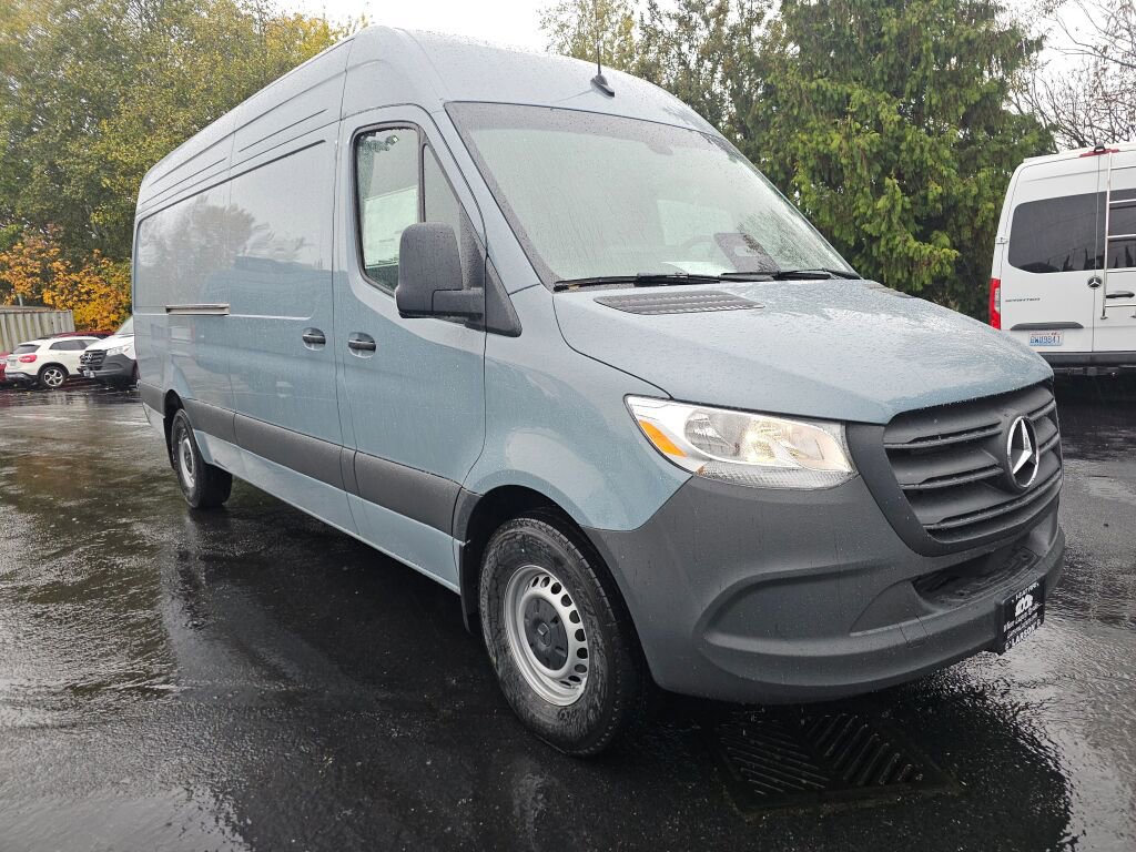 New 2025 Mercedes-Benz Sprinter 2500 image 8