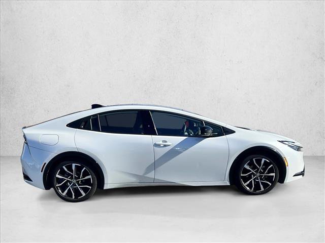 Used 2024 Toyota Prius Prime Premium image 4