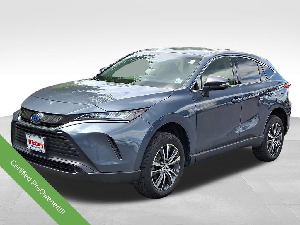 Used 2022 Toyota Venza LE AWD/4WD image 3