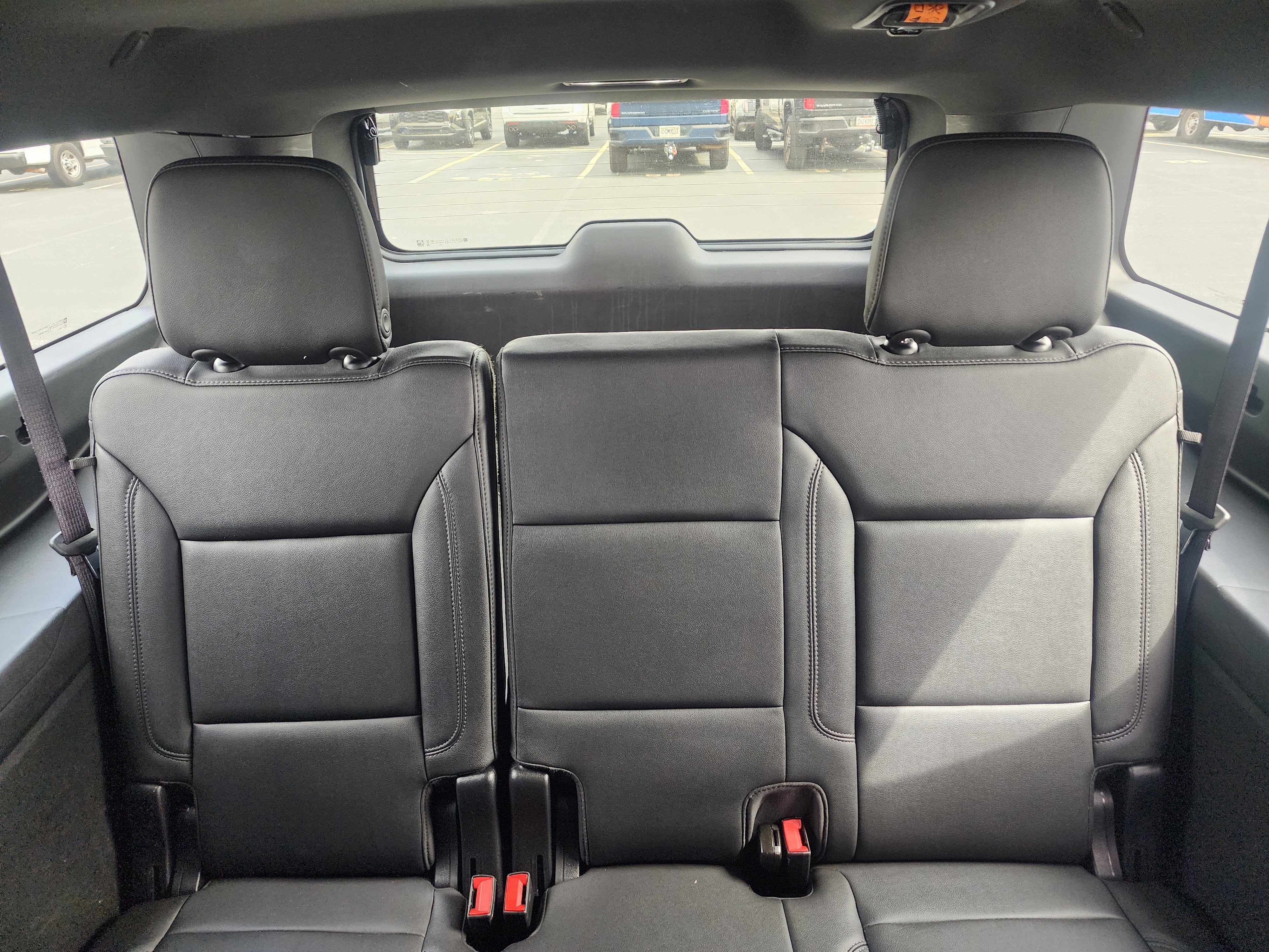 Used 2024 Chevrolet Suburban LT AWD/4WD image 18