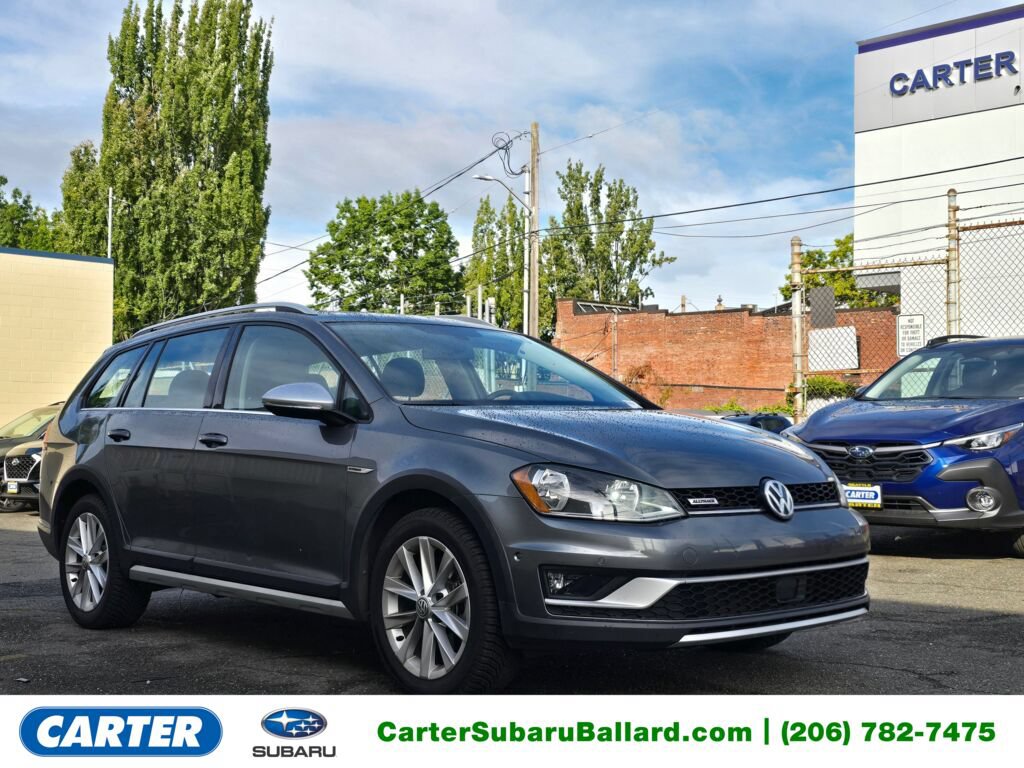 Used 2017 Volkswagen Golf Alltrack SE