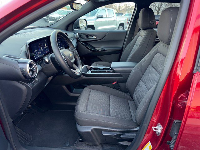 Certified 2025 Chevrolet Equinox LT w/ Safety and Technology Package image 15