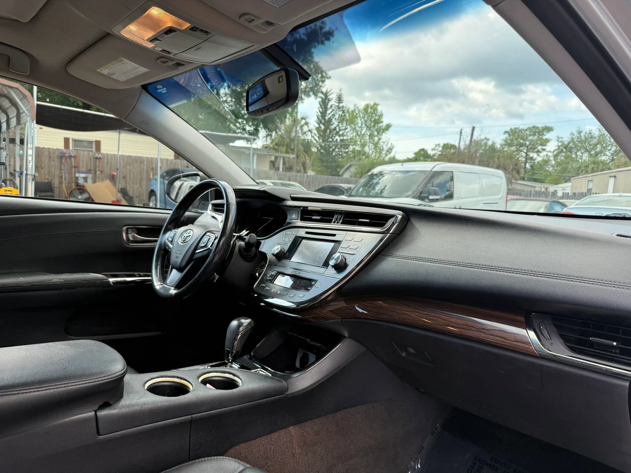 Used 2014 Toyota Avalon XLE Touring FWD image 14