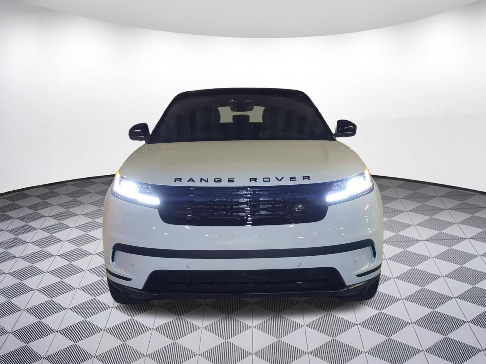 New 2026 Land Rover Range Rover Velar S AWD/4WD image 8