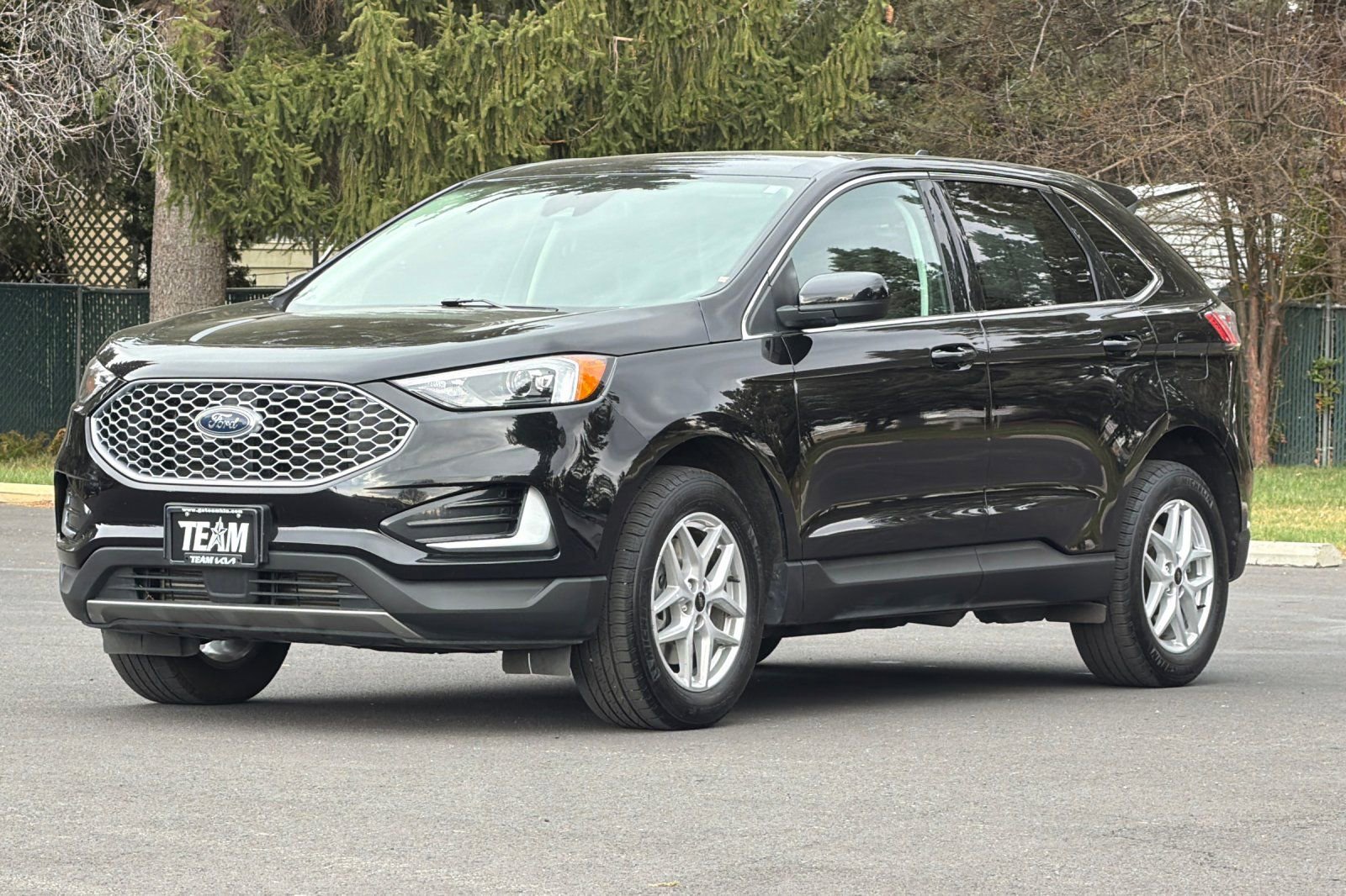 Used 2024 Ford Edge SEL image 8