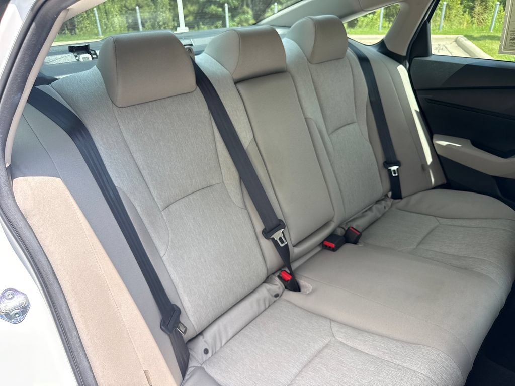 Used 2024 Honda Accord LX image 34