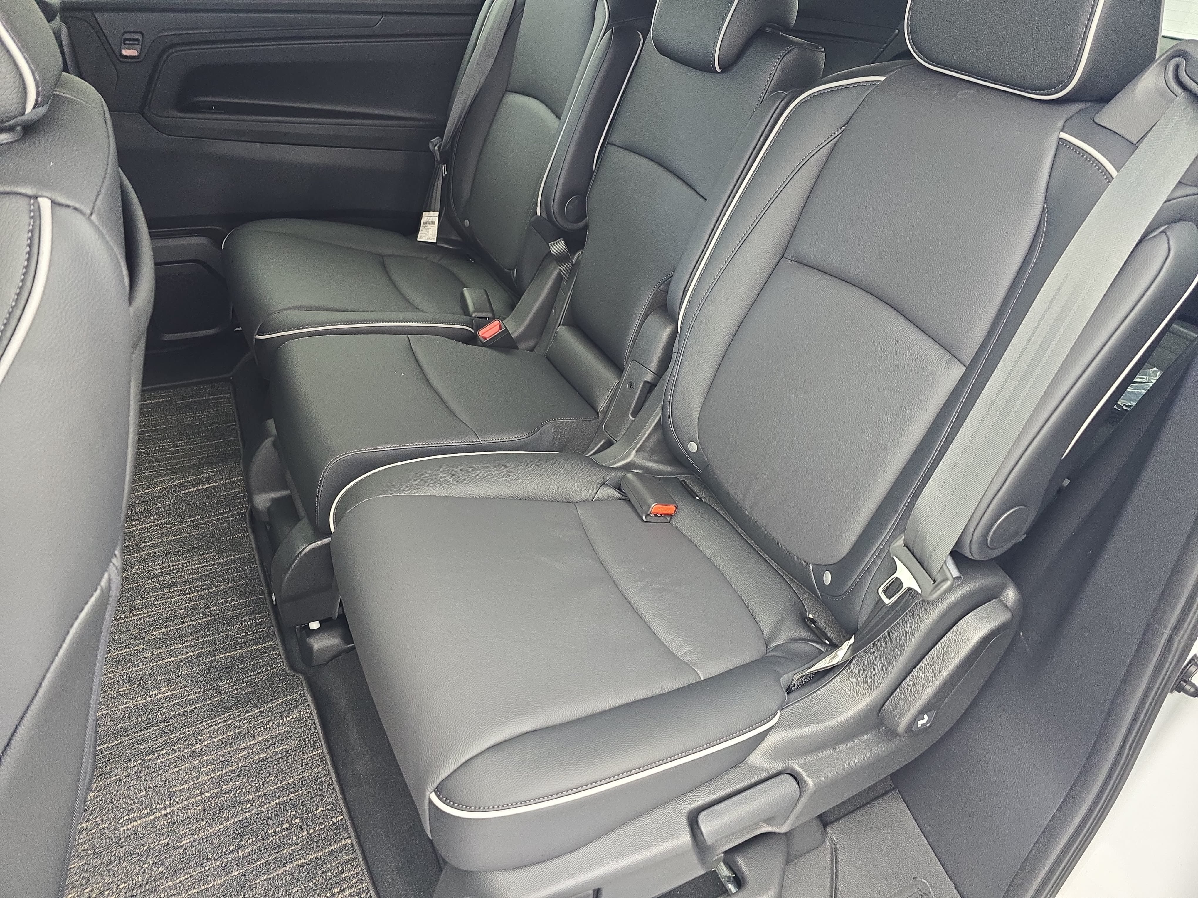 New 2027 Honda Odyssey Touring image 15
