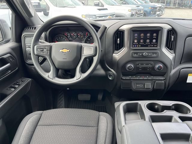 New 2026 Chevrolet Silverado 1500 Custom RWD image 6