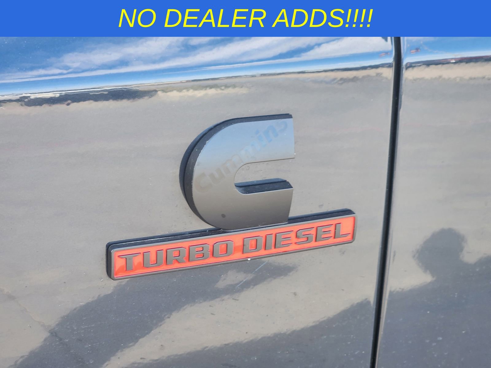 New 2025 RAM 2500 Laramie AWD/4WD image 12
