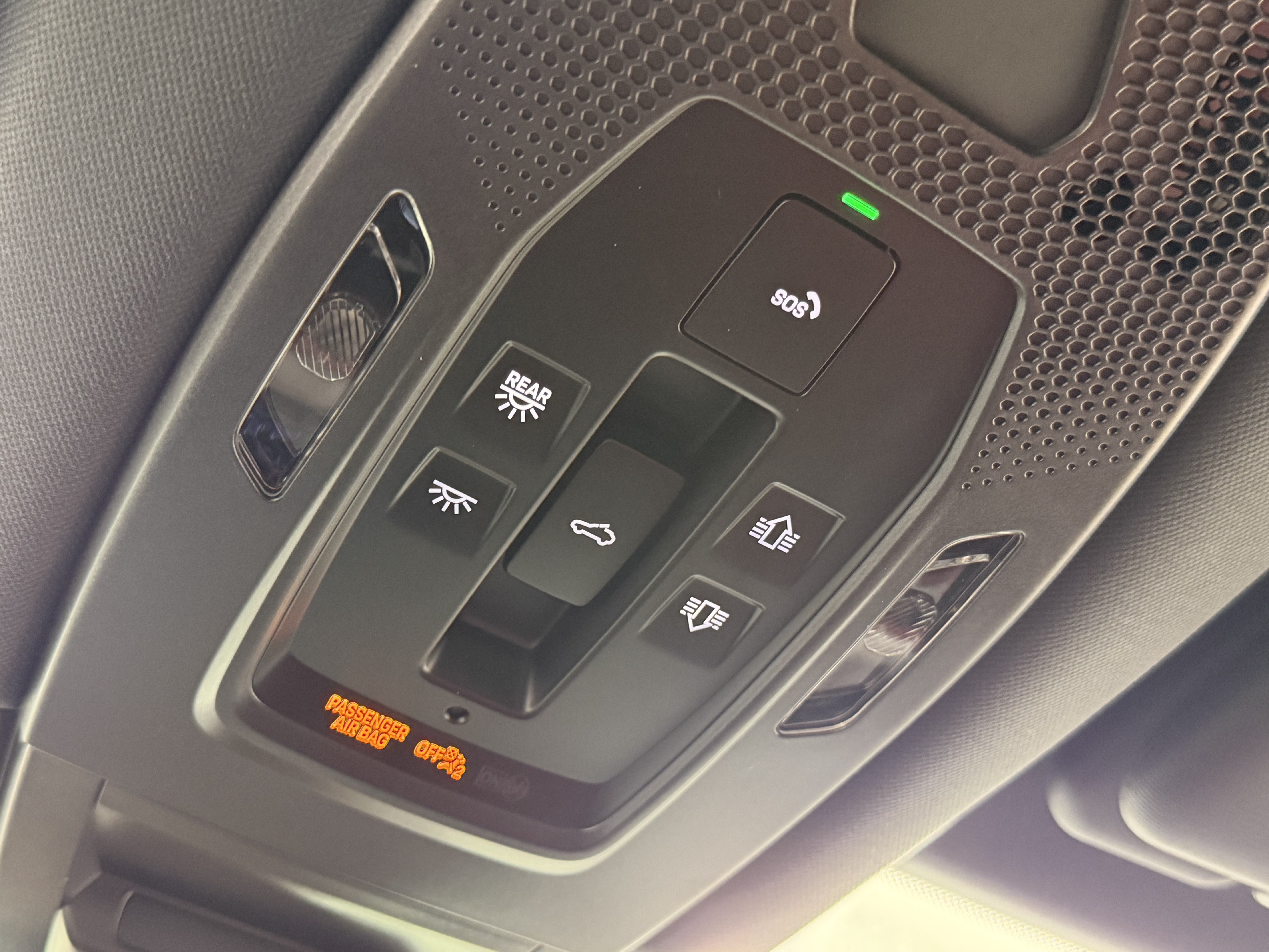 Certified 2025 Porsche Cayenne S AWD/4WD image 36