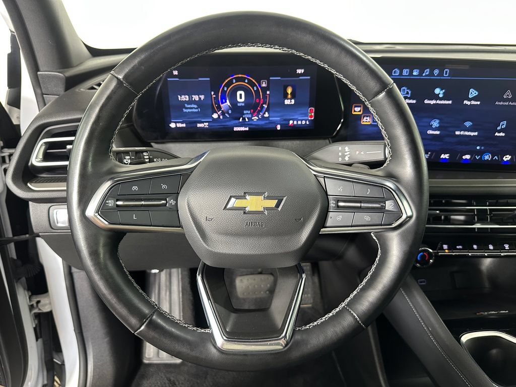Used 2024 Chevrolet Traverse LT AWD/4WD image 12