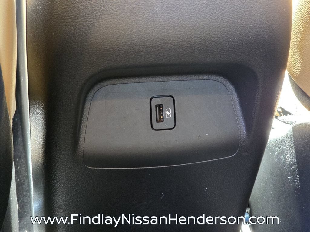 Used 2025 Nissan Sentra SV w/ SV Premium Package FWD image 13