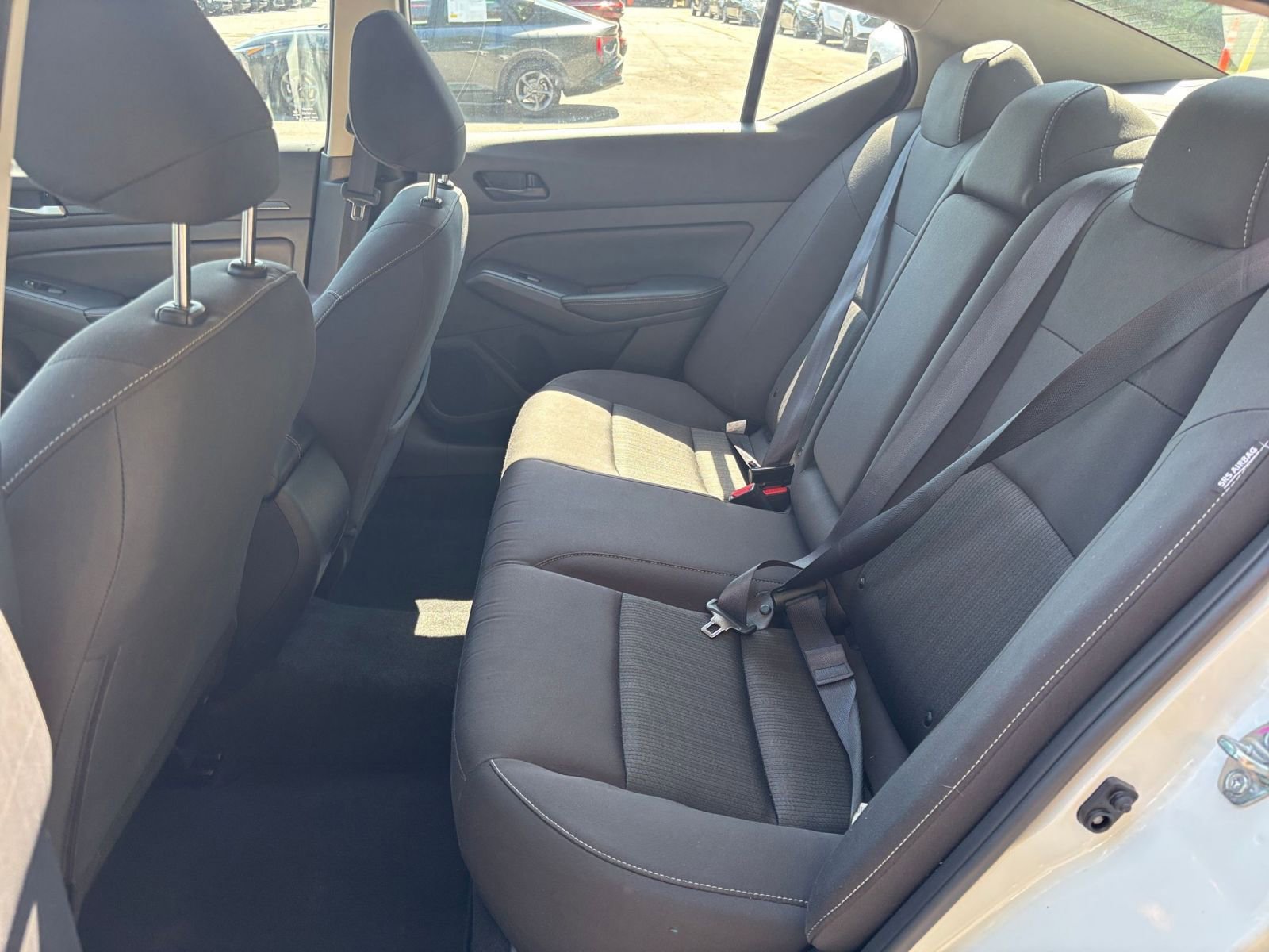 Used 2025 Nissan Altima 2.5 SV FWD image 24