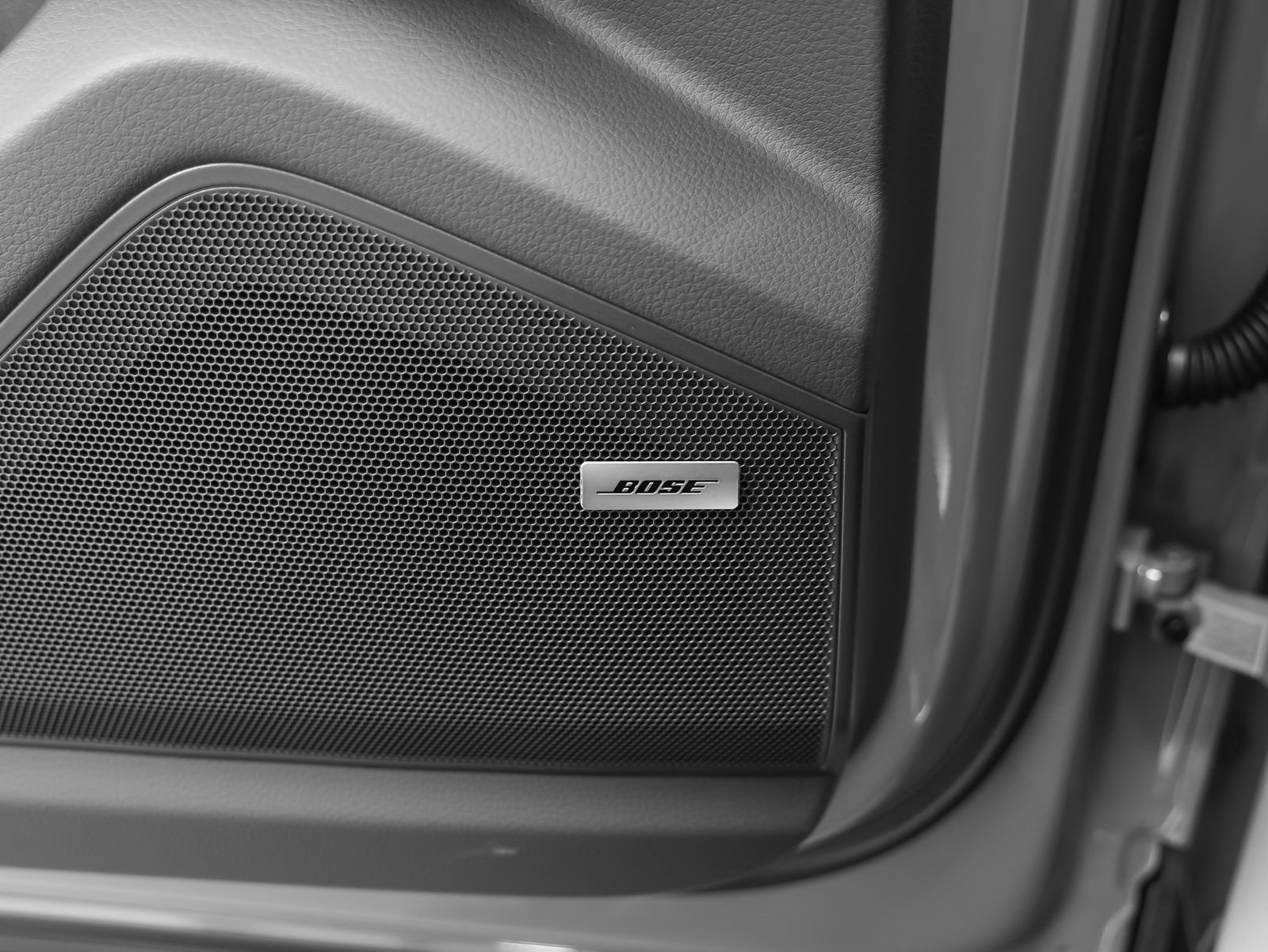 New 2026 Porsche Cayenne AWD/4WD image 40