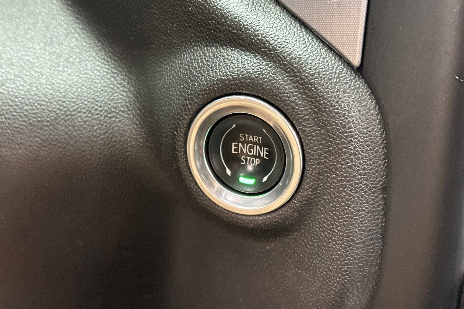 Used 2020 GMC Sierra 1500 SLT w/ SLT Premium Package image 22