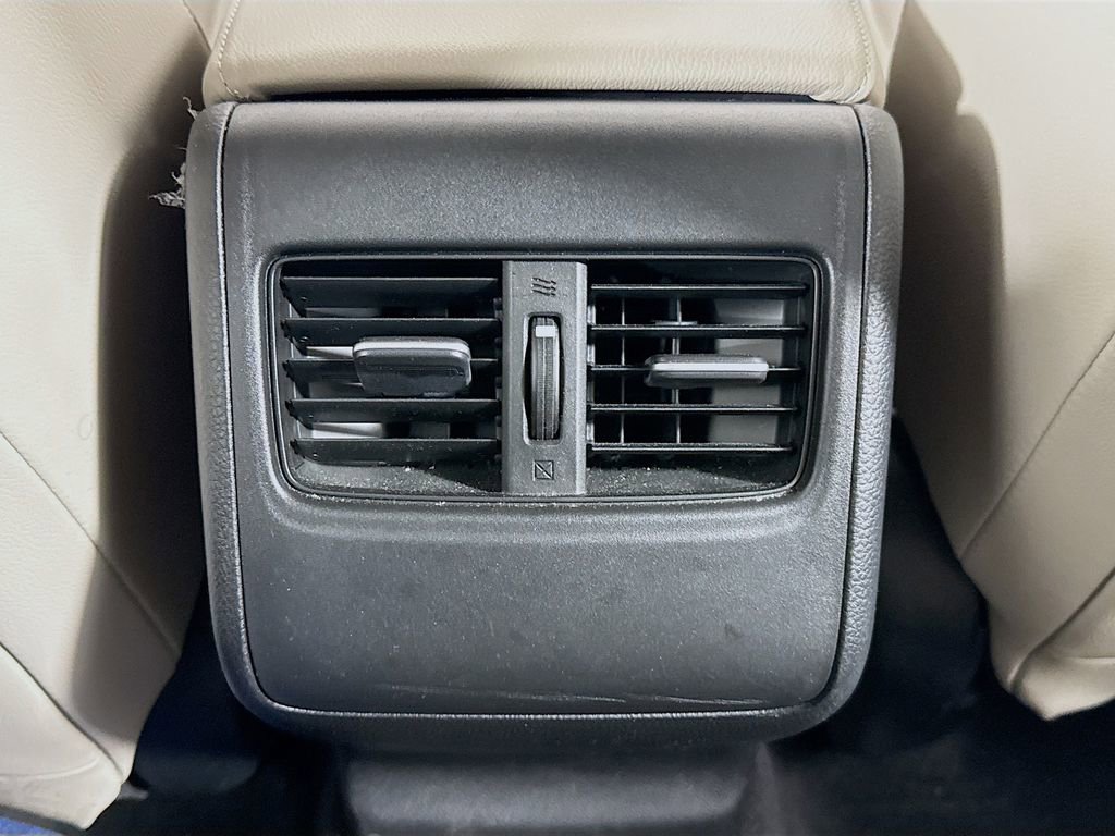 Used 2018 Honda Accord EX-L image 26