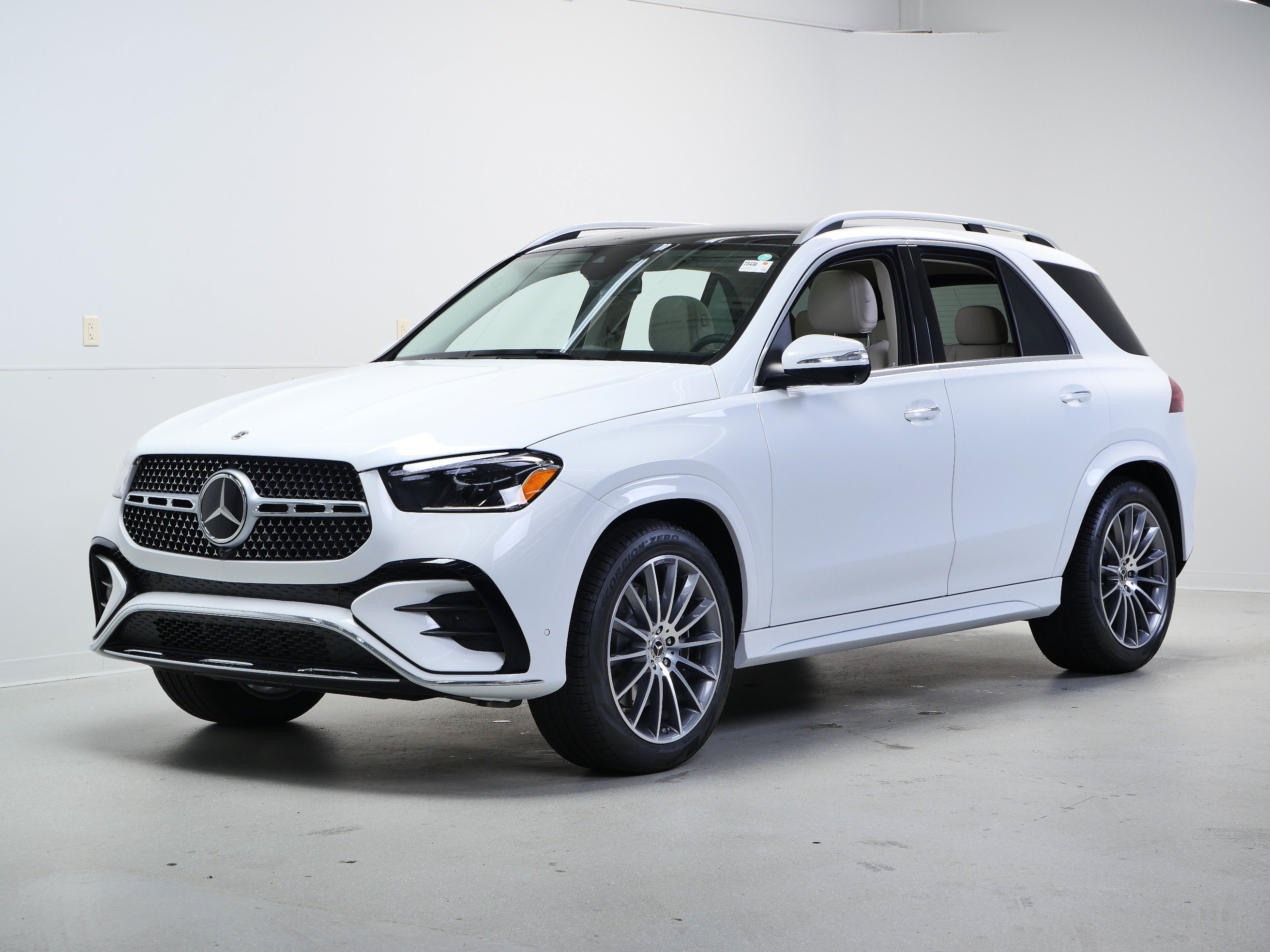 New 2026 Mercedes-Benz GLE 450 4MATIC image 4