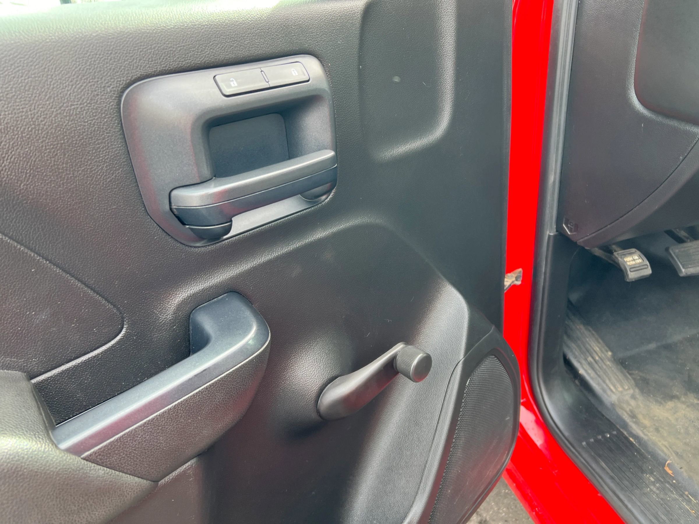 Used 2018 GMC Sierra 2500 2WD Regular Cab image 12