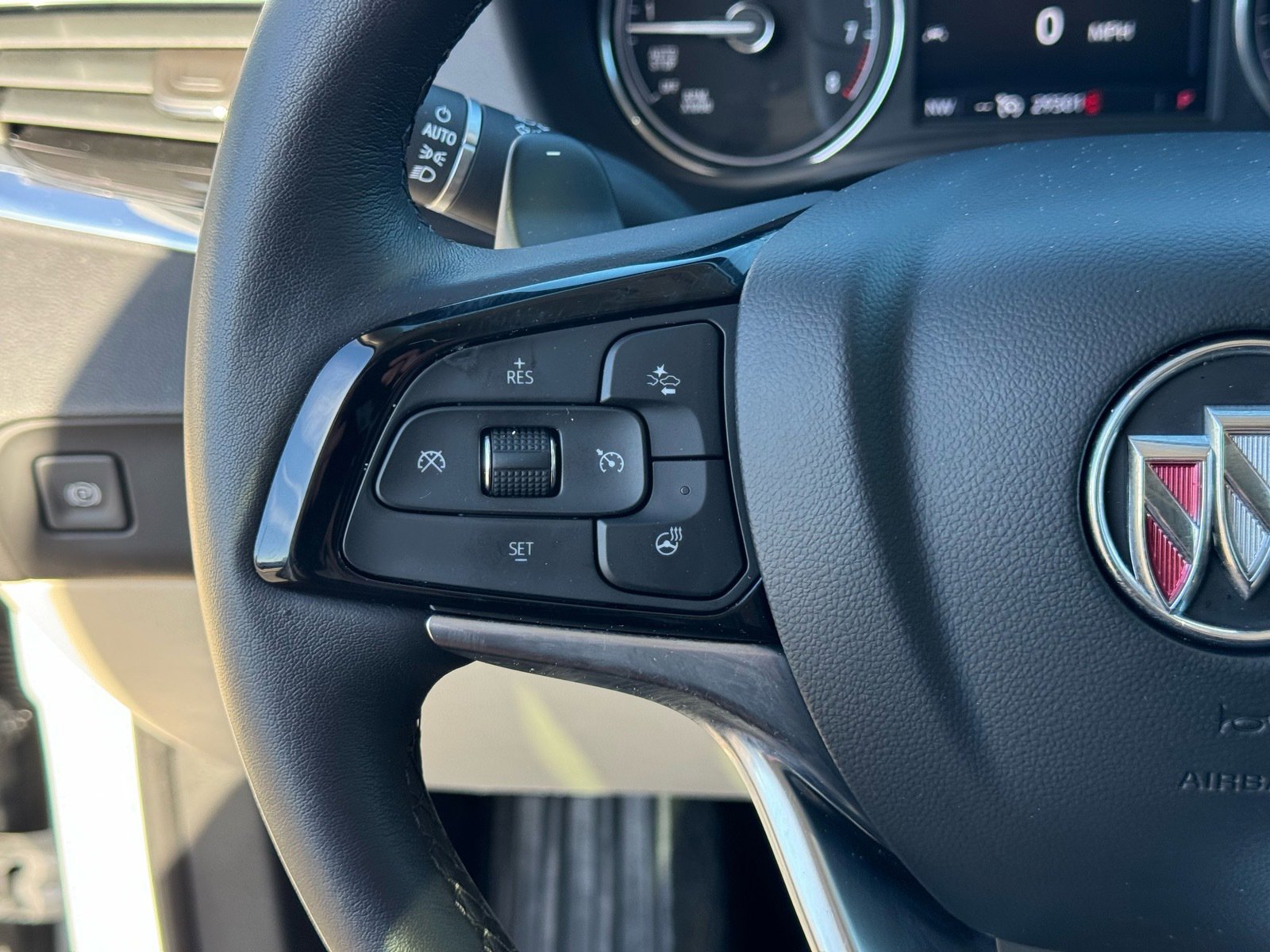 Used 2023 Buick Enclave Essence w/ Experience Buick Package image 21