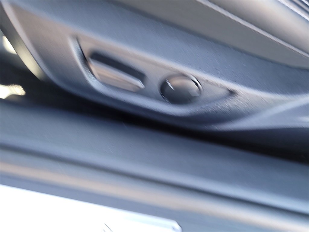 Used 2024 Ford Mustang Premium image 11