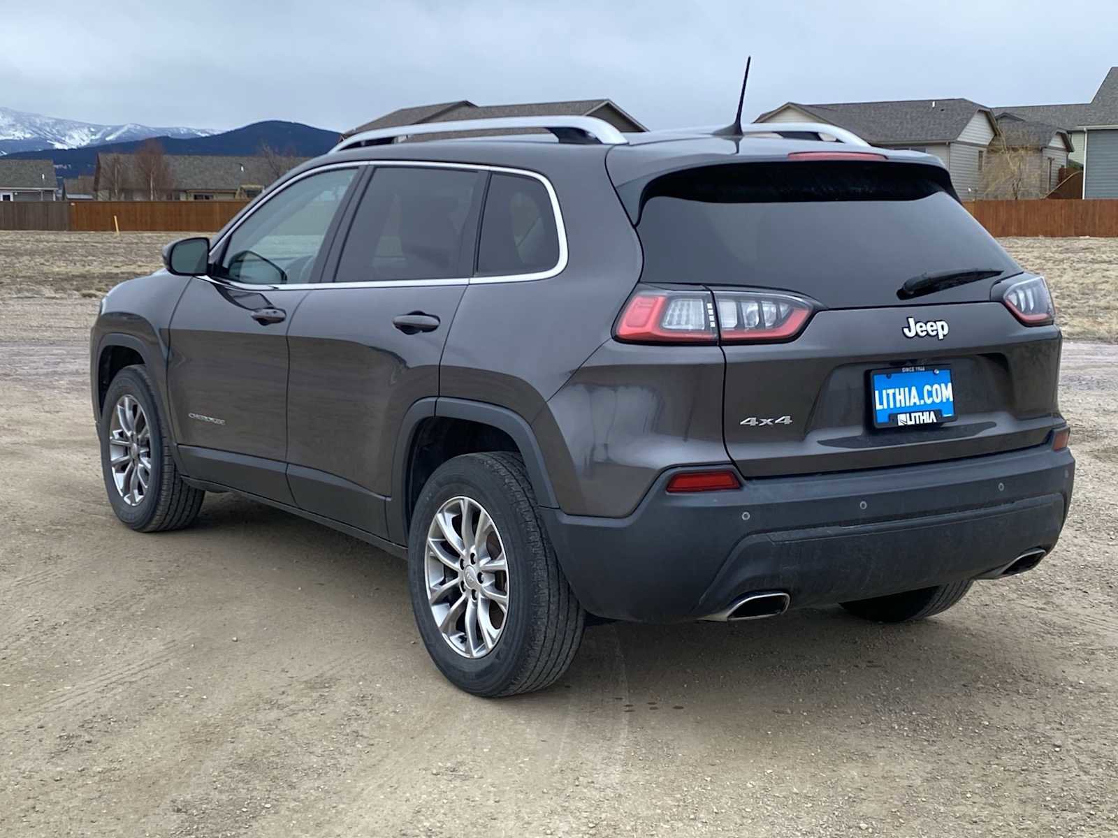 Used 2020 Jeep Cherokee Latitude Lux w/ Quick Order Package 26H Lux AWD/4WD image 12
