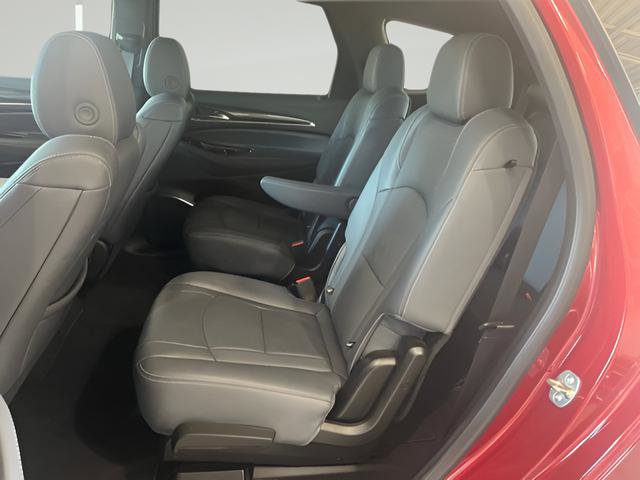 Used 2024 Buick Enclave Premium AWD/4WD image 21
