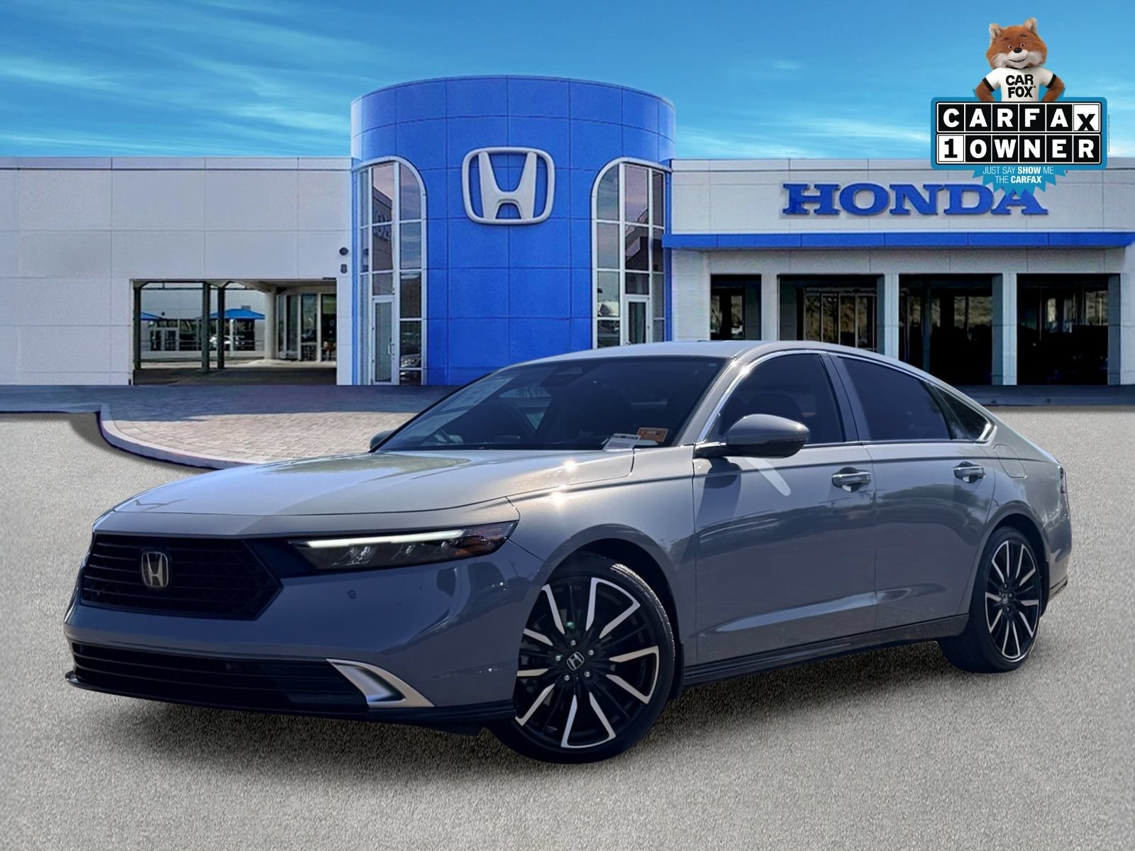 Used 2023 Honda Accord Touring video 1