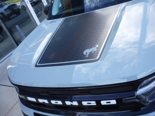 Used 2024 Ford Bronco Sport Outer Banks image 7