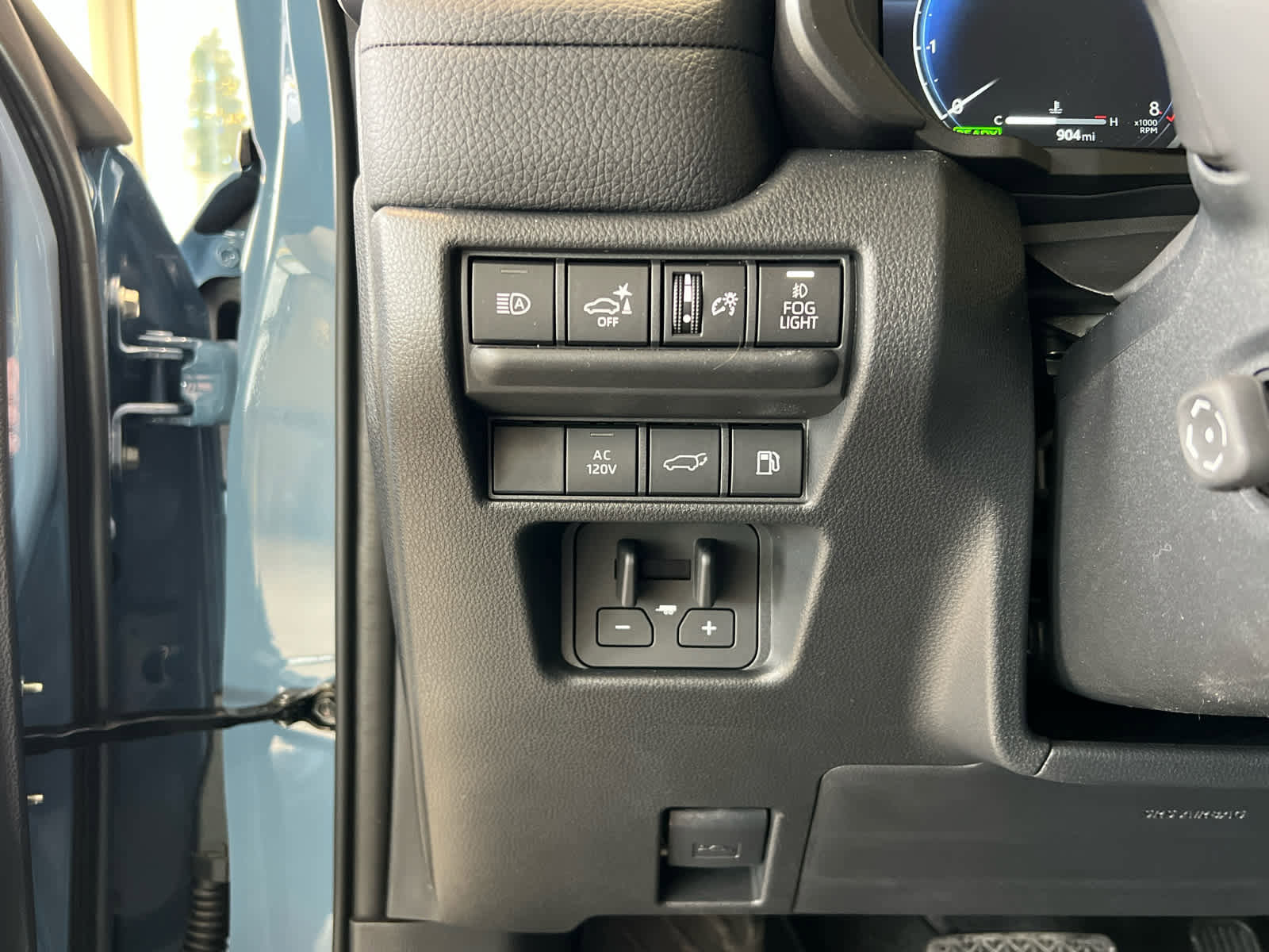 Used 2026 Toyota Land Cruiser w/ Premium Package image 24