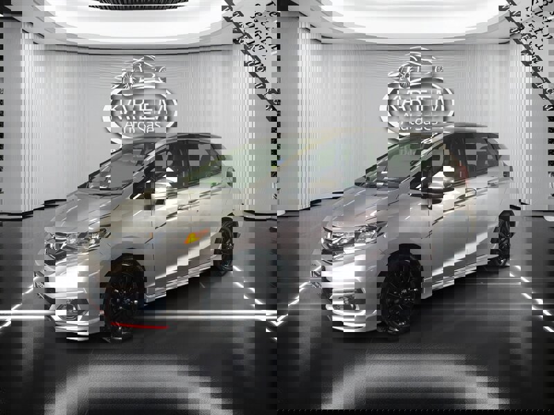 Used 2018 Honda Fit Sport image 1