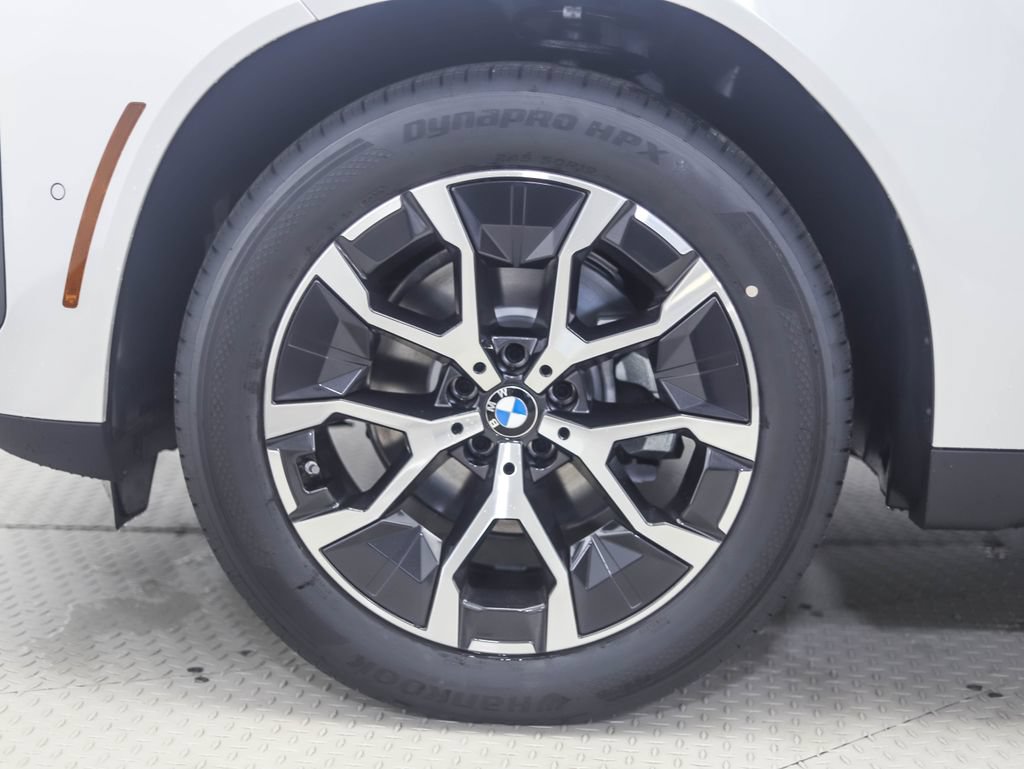 Certified 2026 BMW X3 xDrive30i w/ Convenience Package AWD/4WD image 2
