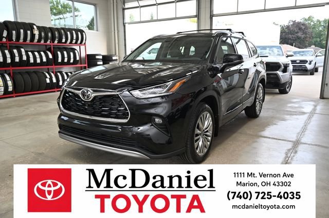 New 2026 Toyota Highlander Platinum