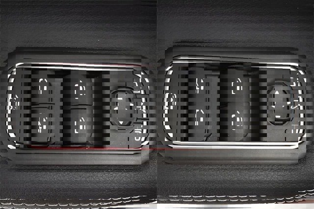 Used 2023 Mercedes-Benz CLA 250 4MATIC image 23