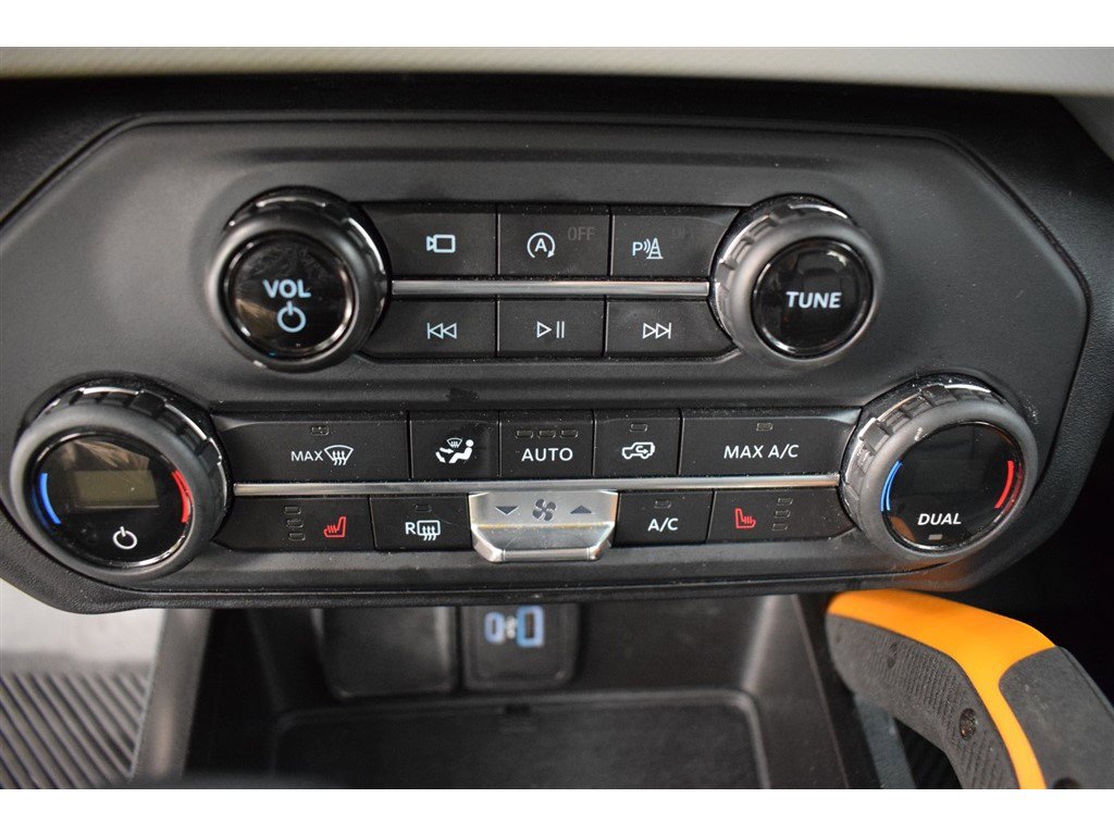 Used 2021 Ford Bronco Badlands image 36