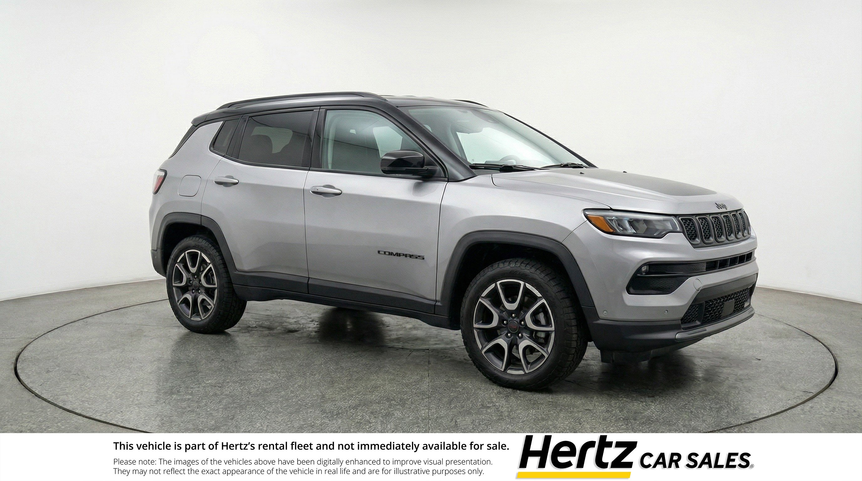 Used 2025 Jeep Compass Trailhawk AWD/4WD image 1