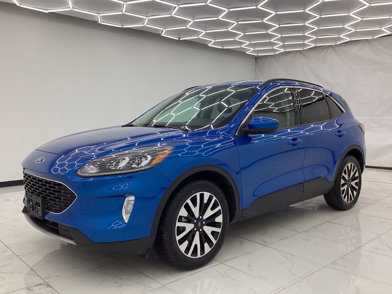 Used 2020 Ford Escape SEL image 6