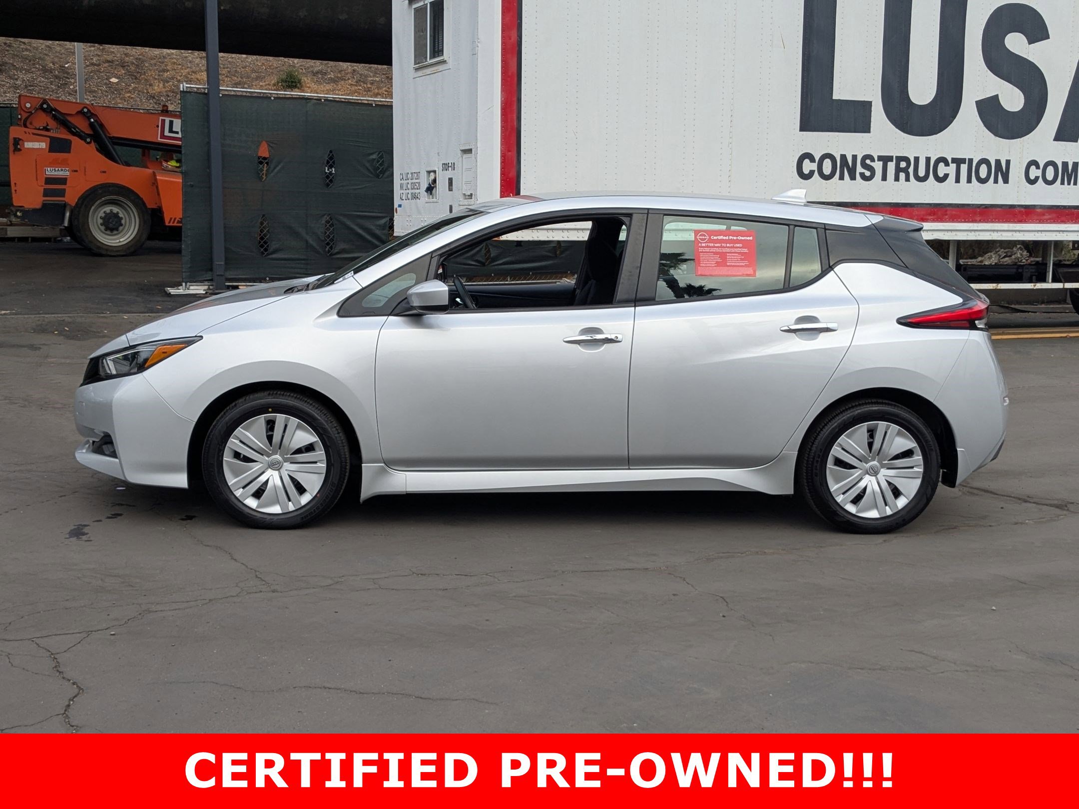 Certified 2024 Nissan Leaf S image 8
