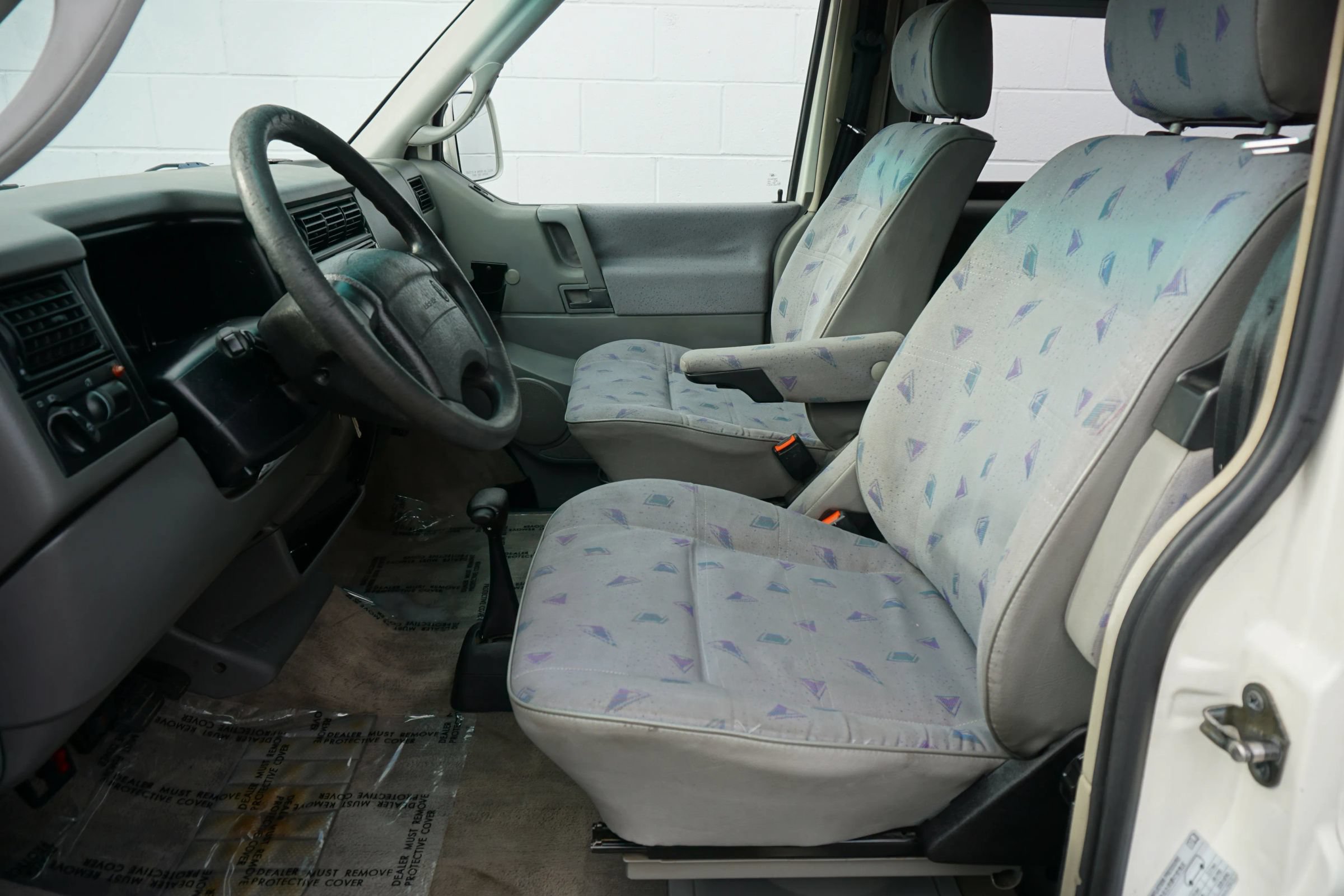 Used 1997 Volkswagen Eurovan Camper FWD image 12
