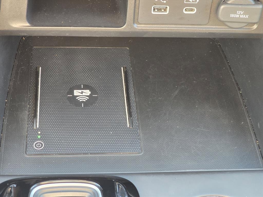 Used 2023 Honda Pilot Elite image 21